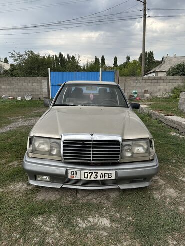 автомобиль лексус: Mercedes-Benz W124: 1989 г., 2.2 л, Механика, Бензин, Седан