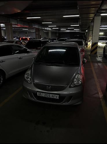 honda fit ош: Honda Fit: 2003 г., 1.3 л, Автомат, Бензин, Хэтчбэк — 5