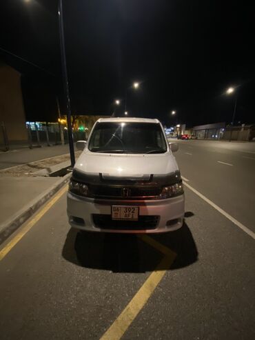 Honda: Honda Stepwgn: 2003 г., 0.2 л, Минивэн — 4