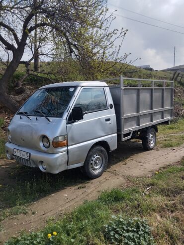 Легкий грузовой транспорт: Легкий грузовик, Hyundai, 1,5 т, Б/у at lalafo.kg Легкий грузовой транспорт: Легкий грузовик, Hyundai, 1,5 т, Б/у