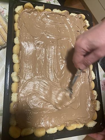 dame chocolate: Domaći kolač sa piškotama i čokoladnim kremom oko 3kg - Desert na — 10
