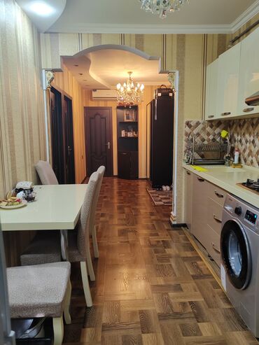 Köhnə tikili: Bakı, 2-ci mikrorayon, 4 otaqlı, Köhnə tikili, m. Memar Əcəmi, 72 kv. m -da lalafo.az — 8 Köhnə tikili: Bakı, 2-ci mikrorayon, 4 otaqlı, Köhnə tikili, m. Memar Əcəmi, 72 kv. m — 8