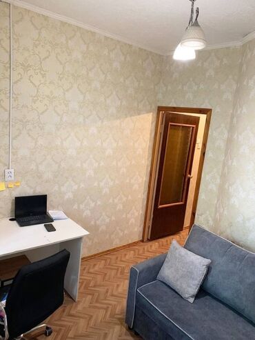 сдается комната кок жар: 1 бөлмө, 35 кв. м, 106-серия, 2 кабат, Эски ремонт
