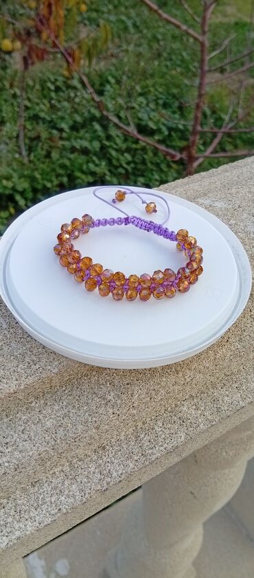 Bilərziklər: Bilərzik — 19