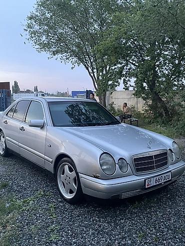 Другие автомобили: Продается Мерседес Лупарик чистый Старый завоз не путайт Год 1995 — 11