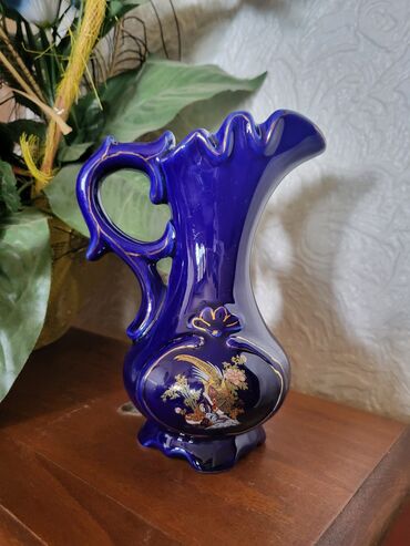 Ostalo posuđe: Bokal porcelan,kobalt,pozlata iz 70ih. Bokal ukrasni nigde — 1