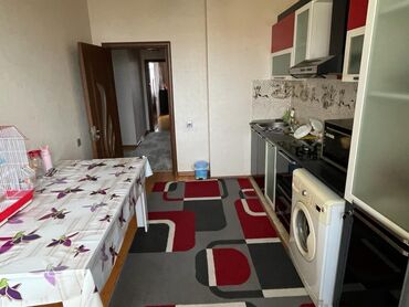 Uzunmüddətli kirayə mənzillər: 2otaqlı mənzil – rahat planlama və zövqlü interyer - Geniş qonaq — 10