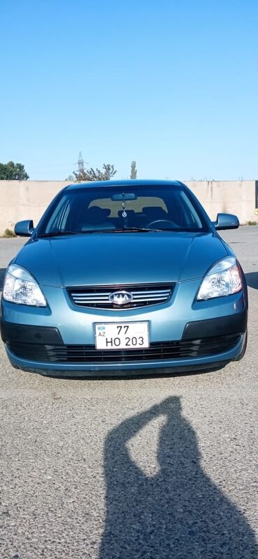 Kia: Kia Rio: 1.4 l | 2007 il Hetçbek