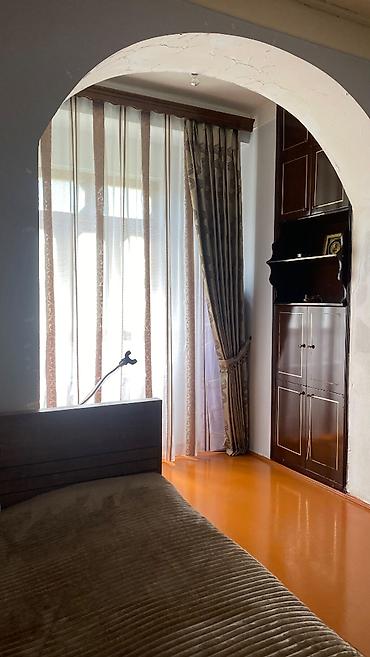 yasamal 2 otaqli evler: Şirvan, 3 otaqlı, Köhnə tikili, 72 kv. m — 4