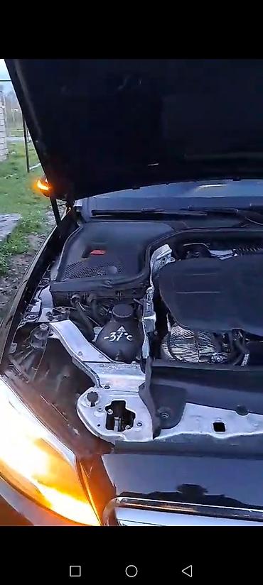 Mercedes-Benz: Mercedes-Benz E-Class: 2 l | 2017 il Sedan — 8