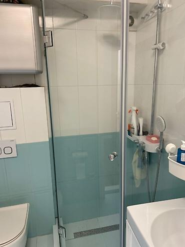 Душевые перегородки и ограждения: Душевые кабины стеклянные перегородки душевые кабины Бишкек 🚿 — 17