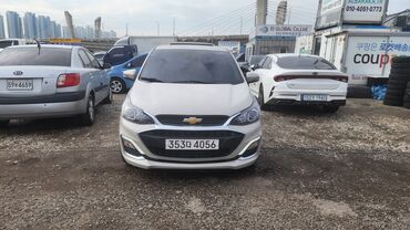машина с российскими номерами: Chevrolet Spark: 2019 г., 1 л, Автомат, Бензин, Хэтчбэк