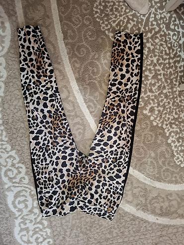 Kompleti: Ženska garderoba – set od 4 komada 1) Slim fit pantalone sa — 2