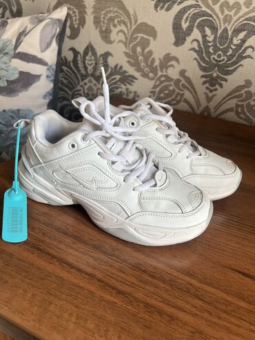 нью беленс: Кроссовки, 37, Nike, Новый, цвет - Белый, Самовывоз
