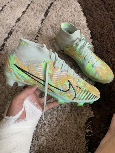 Бутсы: Бутсы nike air zoom superfly в зеленой расцветке в размере 38