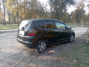 машина honda fit: Honda Fit: 2008 г., 1.5 л, Автомат, Бензин