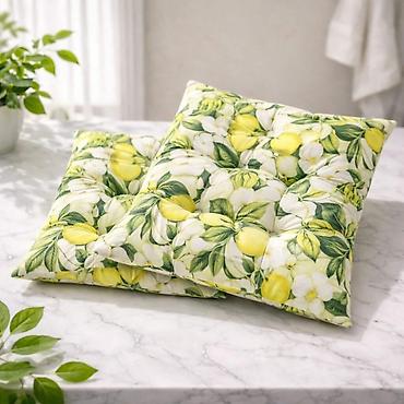 Jastuci: Jastuci za stolice. Sedište i naslon. Vise boja i dizajna. Sve modeli — 5