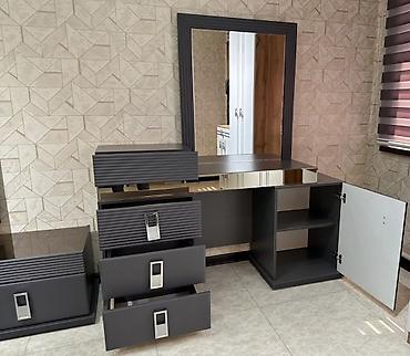 Спальные гарнитуры: Спальный гарнитур, Двуспальная кровать, МДФ, цвет - Серый — 8