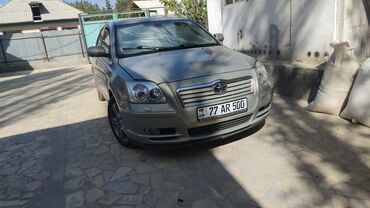 Toyota: Toyota Avensis: 2005 г., 1.8 л, Механика, Бензин, Седан