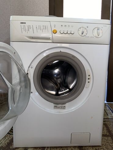 тесто раскаточная машинка: Стиральная машина Zanussi, Б/у, Автомат
