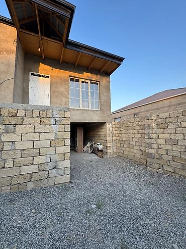 daş vallar: 3 otaqlı, 90 kv. m, Kredit yoxdur, Təmirsiz — 10