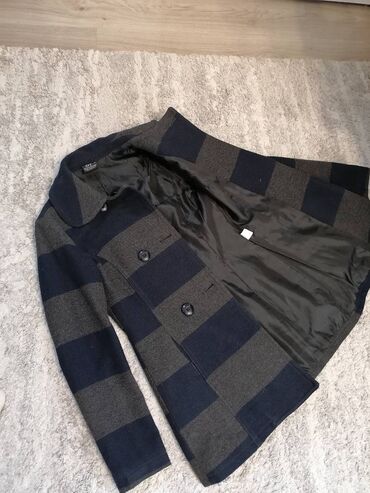 Kaputi: ZARA kaput - S velicina, SNIZENO ZARA kaput sa dvoredim kopcanjem u — 6