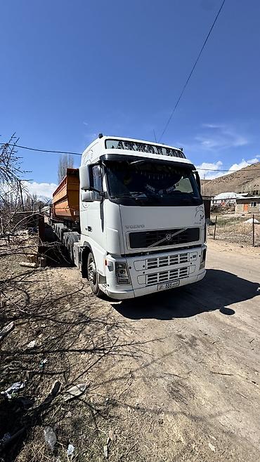 Тягачи: Тягач, Volvo at lalafo.kg — 3 Тягачи: Тягач, Volvo — 3