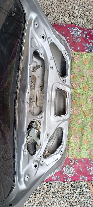 Крышки багажника и комплектующие: Крышка багажника Honda, Оригинал — 3