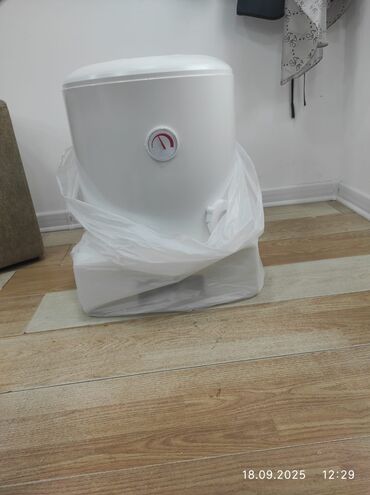 Ventilyatorlar: Ariston 50 l, Yeni, Kredit yoxdur, Ünvandan götürmə