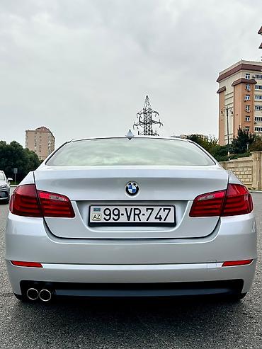 r18 bmw: BMW 528: 2 l | 2014 il Sedan — 4