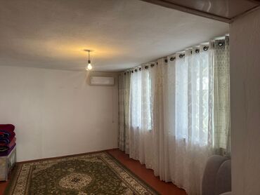 дом ж м көлмө: 80 кв. м, 4 бөлмө, Унаа токтотуучу жай, Забор, тосулган