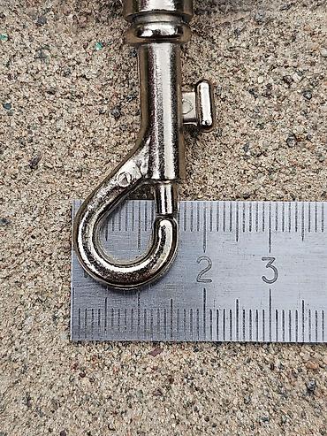 Аксессуары для шитья: Карабин, фурнитура. Металлический поворотный карабин — 12