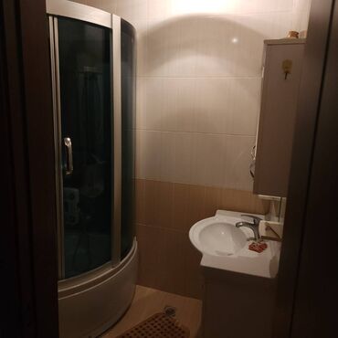 Uzunmüddətli kirayə mənzillər: Nəsimi Əcəmi metrosuna yaxin Ataturk prospektinə yaxin 18 mertebeli — 11