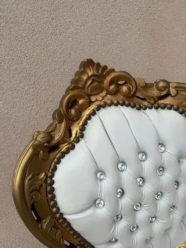Stilske fotelje: Stilska Fotelja / Polufotelja u Pozlati 🛋️ U odličnom stanju, kao na — 6