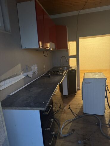 Uzunmüddətli kirayə mənzillər: : 2 mərtəbəli mənzil/ev Təsvir: - İki mərtəbəli planlama, taxta — 3