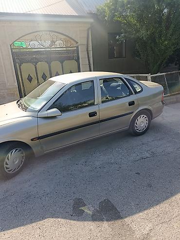 sprinter 4 4: Opel Vectra: 1997 г., 1.6 л, Механика, Бензин, Седан — 3
