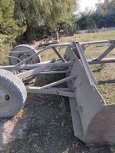 ot və yem uyudən: Torpaq planlayıcı-sürütmə bıçağı (traktor üçün qoşqu tipli) - Tip — 2