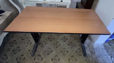 деревянный стол ручной работы: Стол