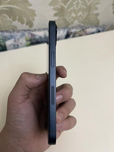 Apple iPhone: IPhone 13, Б/у, 128 ГБ, Midnight, Защитное стекло, Чехол, Коробка, 84 % — 5