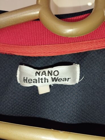 Демисезонные куртки: Продаю 1)осенне-весеннюю подросковую куртку 40-42размер.Синего — 28