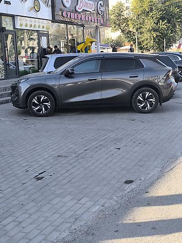 roewe ei6: Стильный современный кроссовер в сером цвете с выразительным — 1