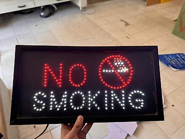 Reklam lövhələri: LED “NO SMOKING” işıq lövhəsi - Qara çərçivəli, şüşə/akril ön panel - — 1
