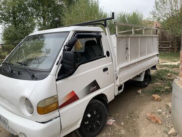 Hyundai: Hyundai Porter: 2000 г., 2.5 л, Механика, Дизель, Пикап