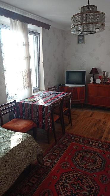 Mənzillər: Yasamal rayonu, Şərifzadə küçəsində, ASAN Xidmət 3-ün yanında, 5 — 6