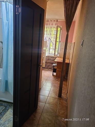 15000: Сдаю 2х квартиру Правда Бокомбаева 
60000+15000 депозит+ ком услуги — 4
