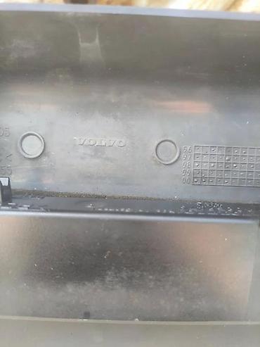 Auto-rasveta i signalizacija: TREĆE STOP SVETLO VOLVO V 40 | Original korišćeno Volvo v40 2001g — 3
