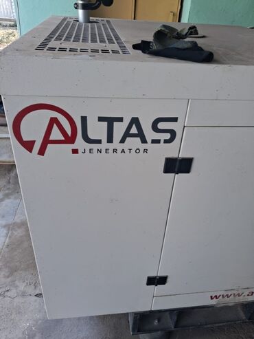 Generatorlar: Altas Jeneratör – səssiz kabinli dizel generator yem üydən və ot üydən — 3