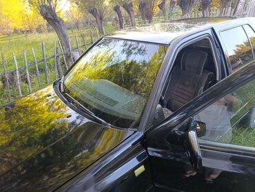 авто с последующим выкупом бишкек саната: Черный седан/хэтчбек классического дизайна с тонированным лобовым