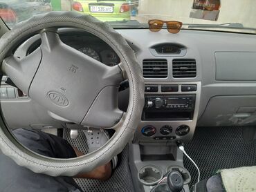 машина обмен на участок: Kia Rio: 2003 г., 1.3 л, Механика, Бензин, Хэтчбэк