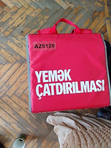 Оборудование для ресторанов, кафе: Yemək çatdırılması üçün termo çanta - Rəng: qırmızı - Üzərində iri — 1